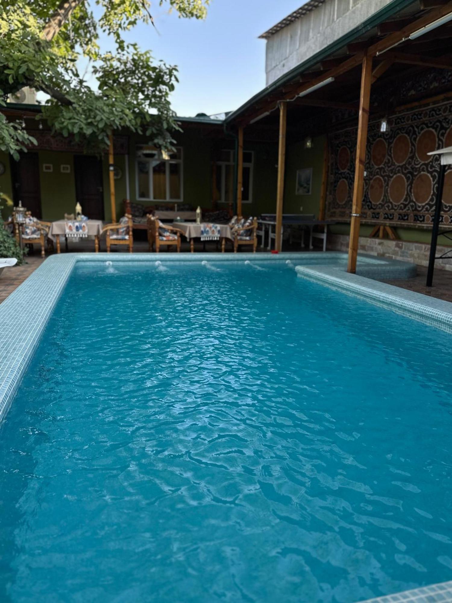 Green Yard Boutique Guesthouse Ташкент Екстер'єр фото