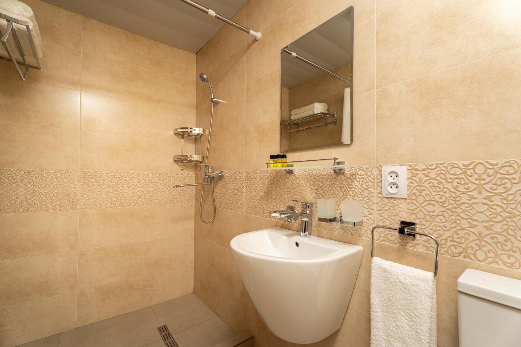 Green Yard Boutique Guesthouse Ташкент Екстер'єр фото